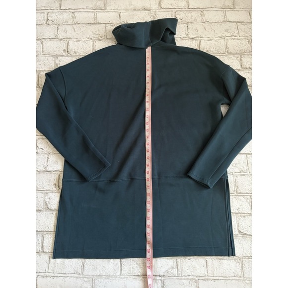 Spanx AirEssentials Turtleneck Tunic Top Women's Size M Green - Picture 7 of 8